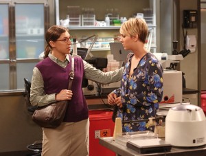 "The Junior Professor Solution" -- The tension between Penny (Kaley Cuoco-Sweeting, right) and Bernadette gives Amy (Mayim Bialik, left) a chance to play both sides, on THE BIG BANG THEORY, Monday, Sept. 22, 2014 (8:30-9:00 PM, ET/PT), on the CBS Television Network. Photo: Michael Ansell/CBS ©2014 CBS Broadcasting, Inc. All Rights Reserved